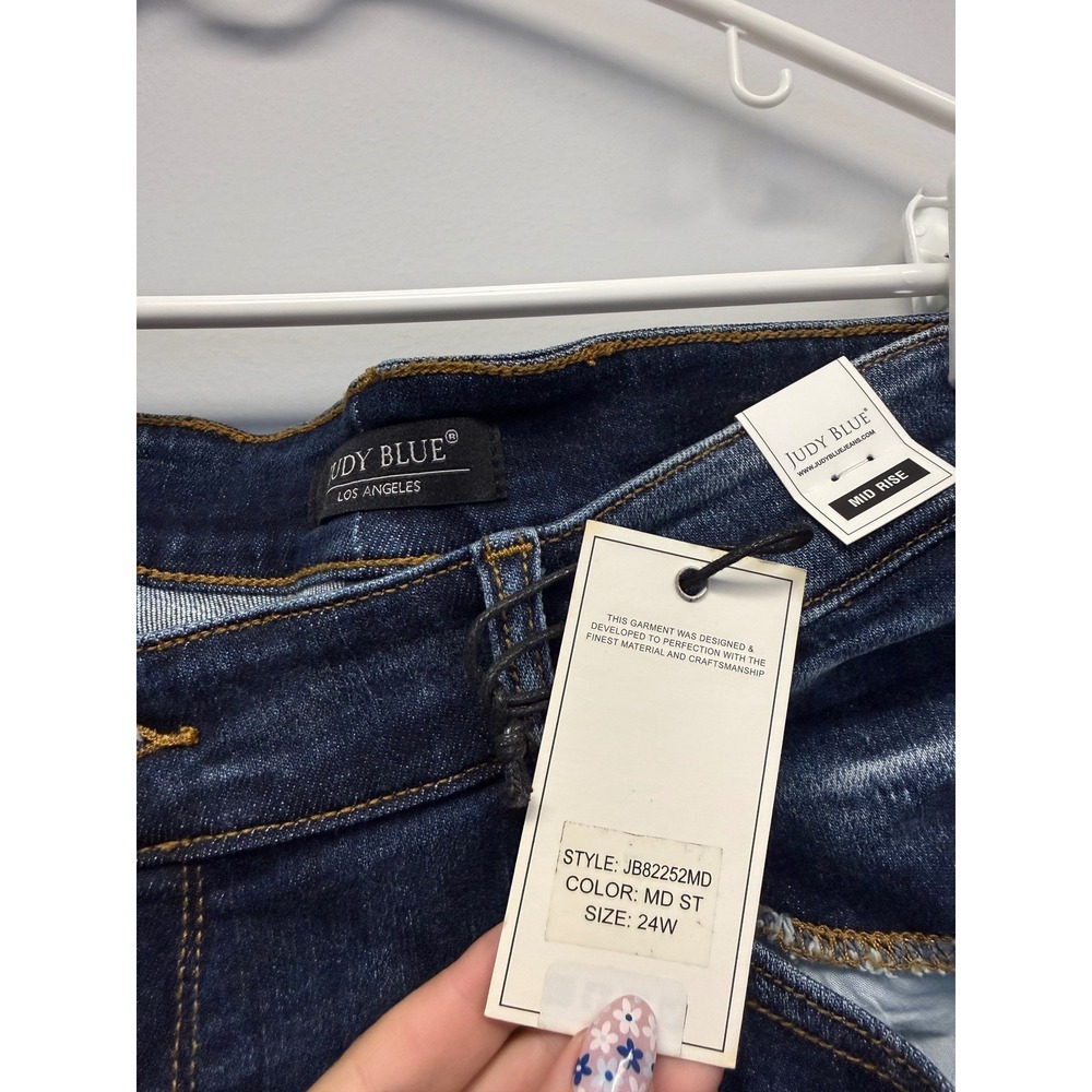 Judy Blue Mid Rise Skinny Jeans Medium Stone Wash JB82252MD Womens 24W NWT - Picture 2 of 4